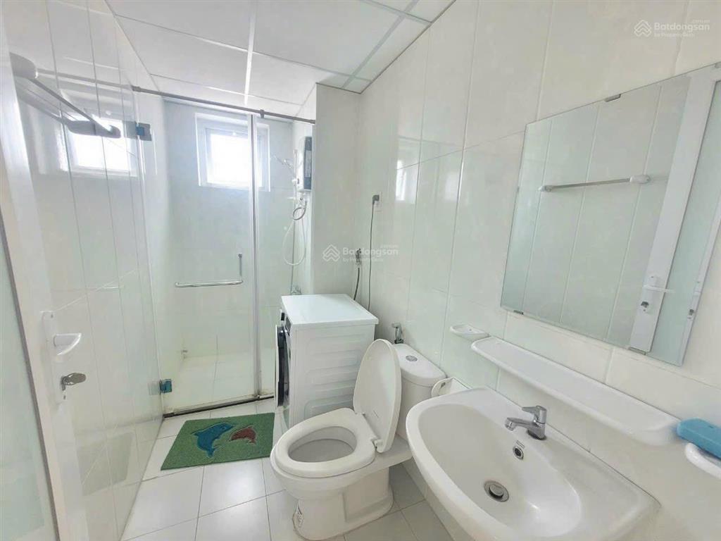 Chính chủ cần tiền ra gấp căn hộ 2pn, 2 toilet có sổ hồng, căn góc chung cư prosper plaza