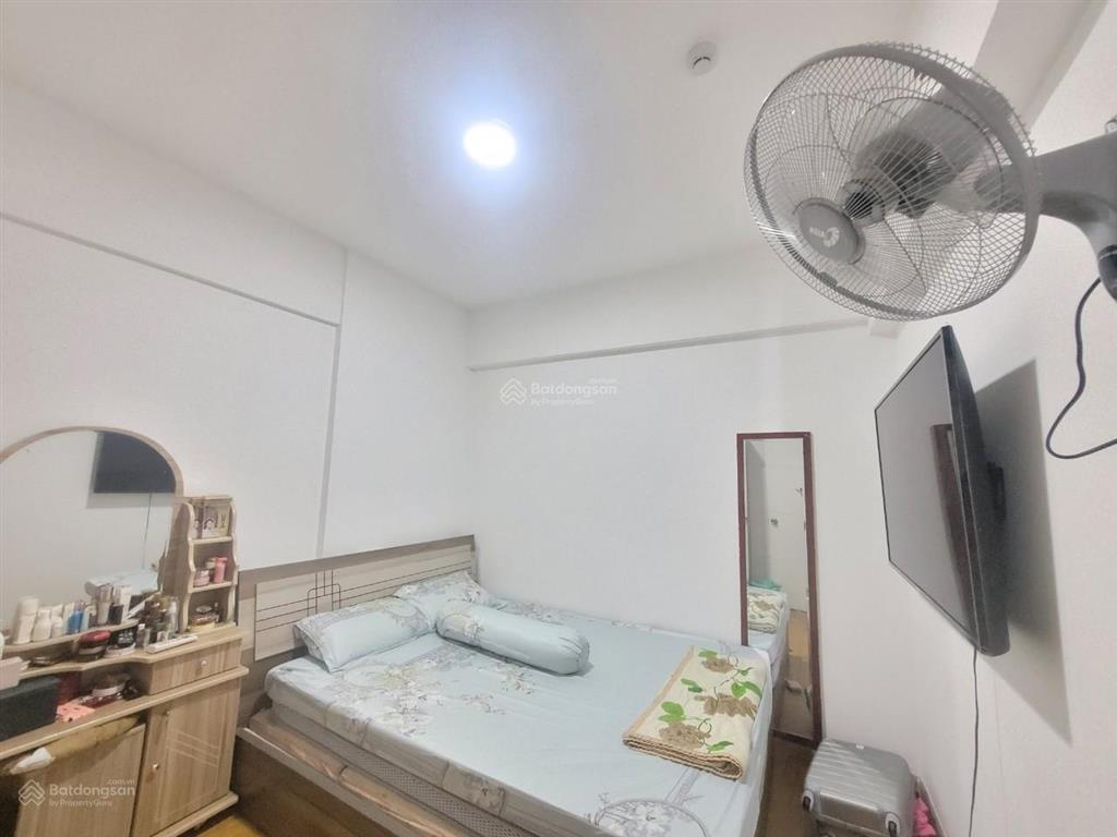 Cần bán căn 65m2, 2pn, có sổ, tặng nội thất thiết kế, nhà mới sơn cc prosper plaza