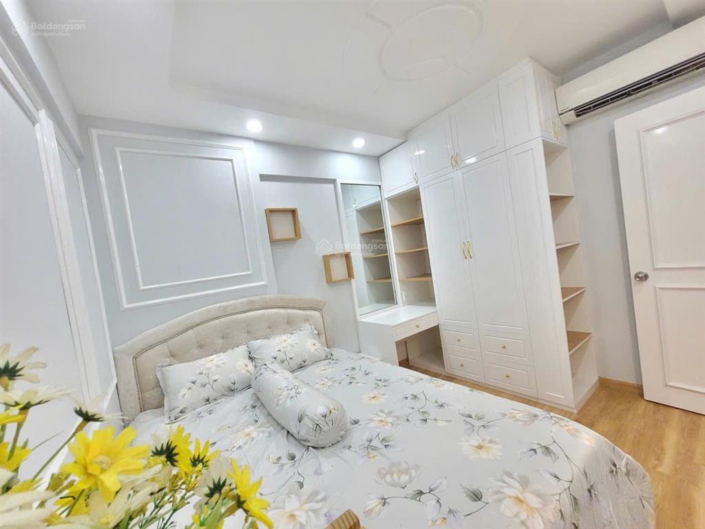 Cần bán căn góc 65m2. 2pn, 2 toilet, phòng thoáng mát có cửa sổ làm việc với chính chủ trực tiếp
