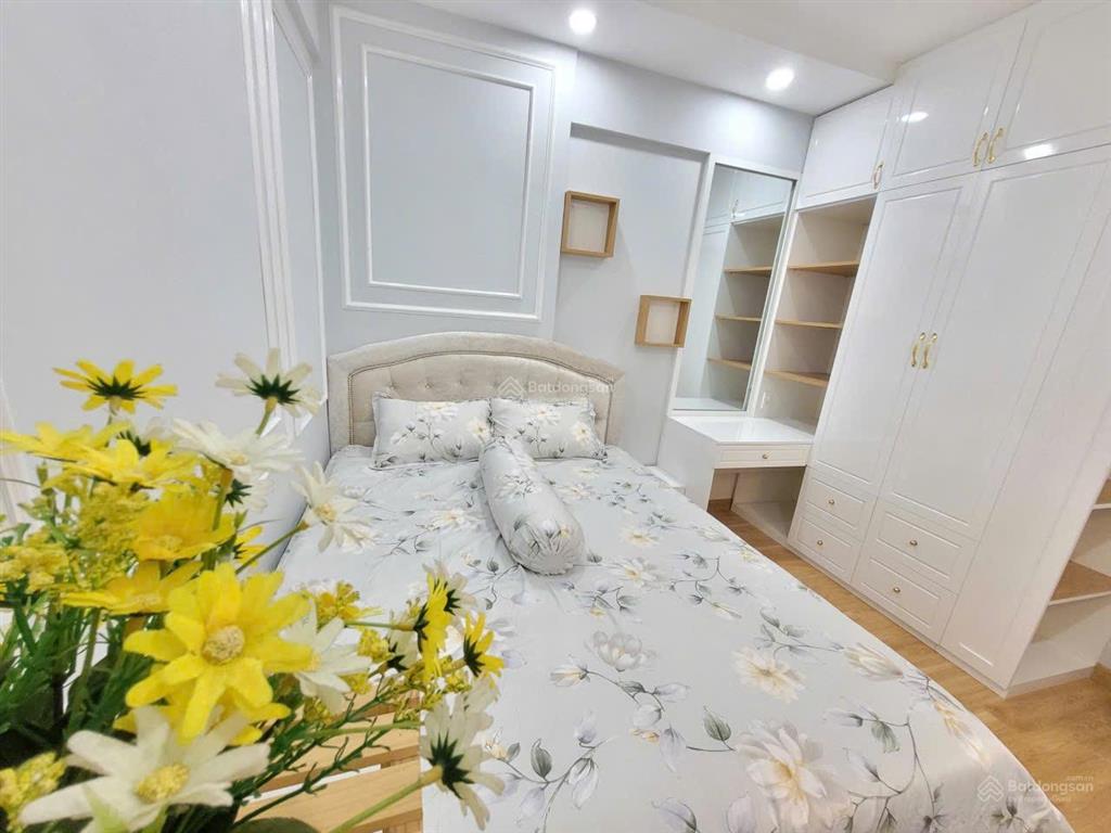 Cần bán căn góc 65m2. 2pn, 2 toilet, phòng thoáng mát có cửa sổ làm việc với chính chủ trực tiếp