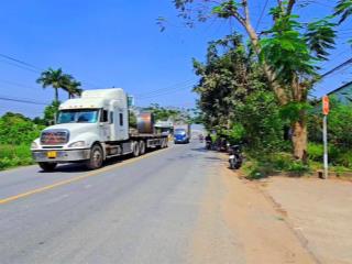 Lô góc 1760m2 đất  cách nút lên 2 cao tốc và vành đai 3 chỉ 260m  đường nhựa trước đất 20m