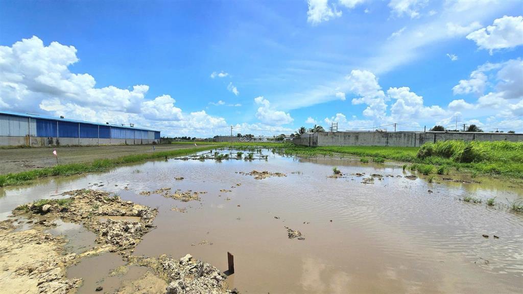 Cắt lỗ hơn 55%  bán 3.420m2 đất đức hòa, có 1.000m2 thổ cư  giá 14,5 tỷ