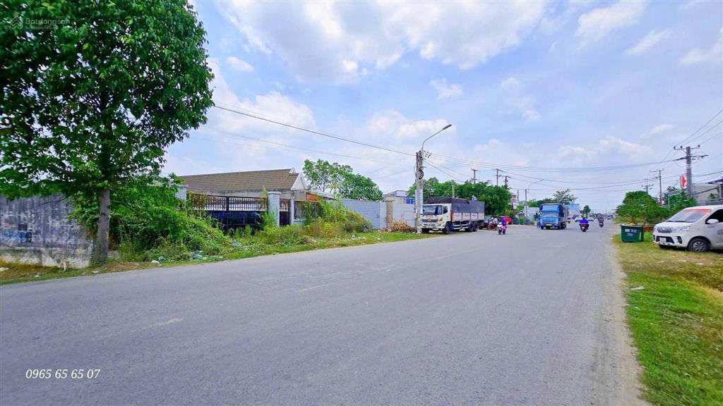 Bán xưởng 3.700m2 giá sát mức đền bù mở rộng đường  2 mặt tiền đường container