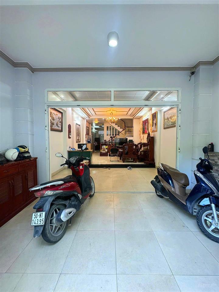 Bán nhà khu tên lửa  đối diện công viên  đã hoàn công