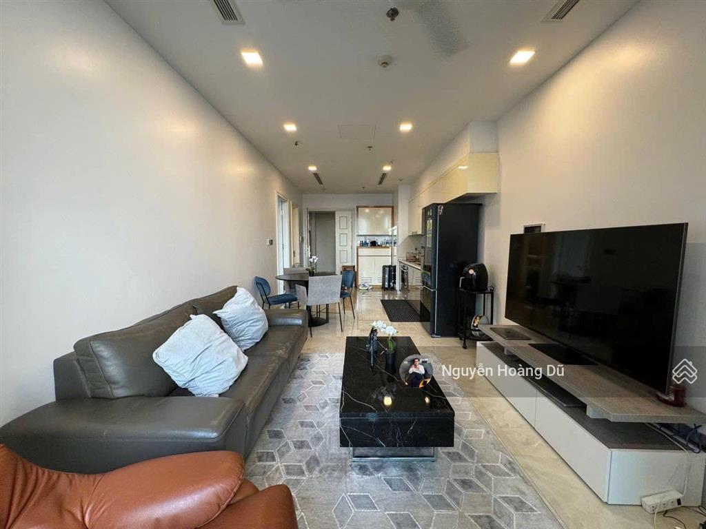 Vinhomes ba son cho thuê 1pn view sông giá 25tr/th