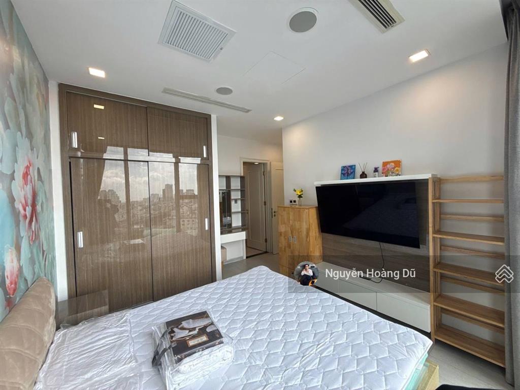 Cho thuê căn hộ 2pn 74m² view landmark giá 33tr/th