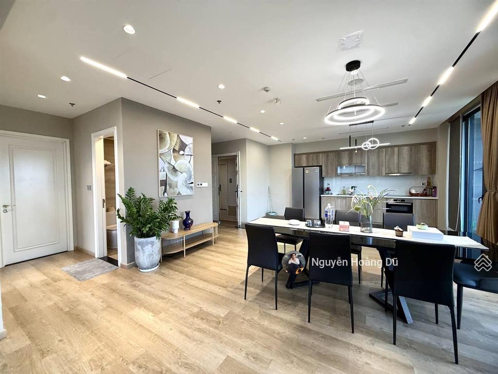 Cho thuê căn hộ 3pn 121m2 view cầu bason nội thất đẹp giá 65tr/th
