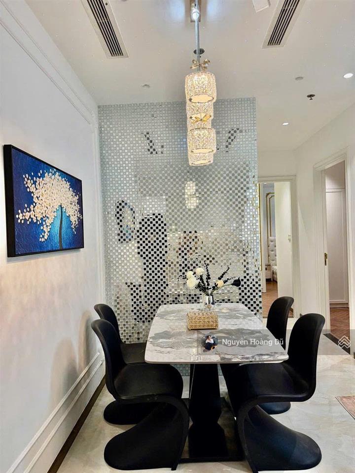 Cho thuê căn hộ 2pn vinhomes ba son view sông đẹp giá 43,5 triệu/tháng