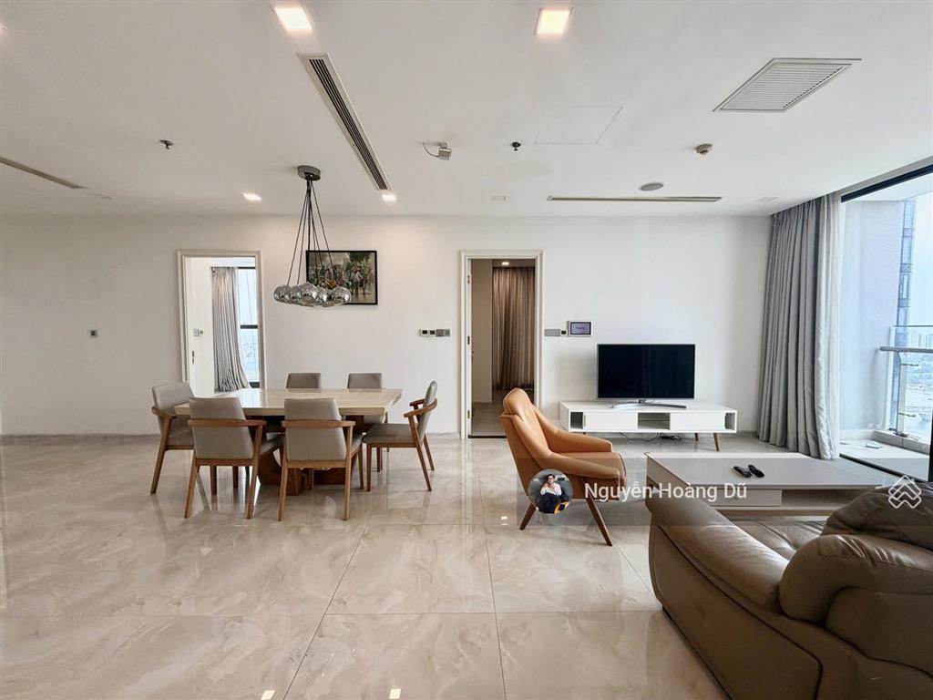 Vinhomes golden river cho thuê 3pn view sông giá tốt chỉ 46tr/tháng