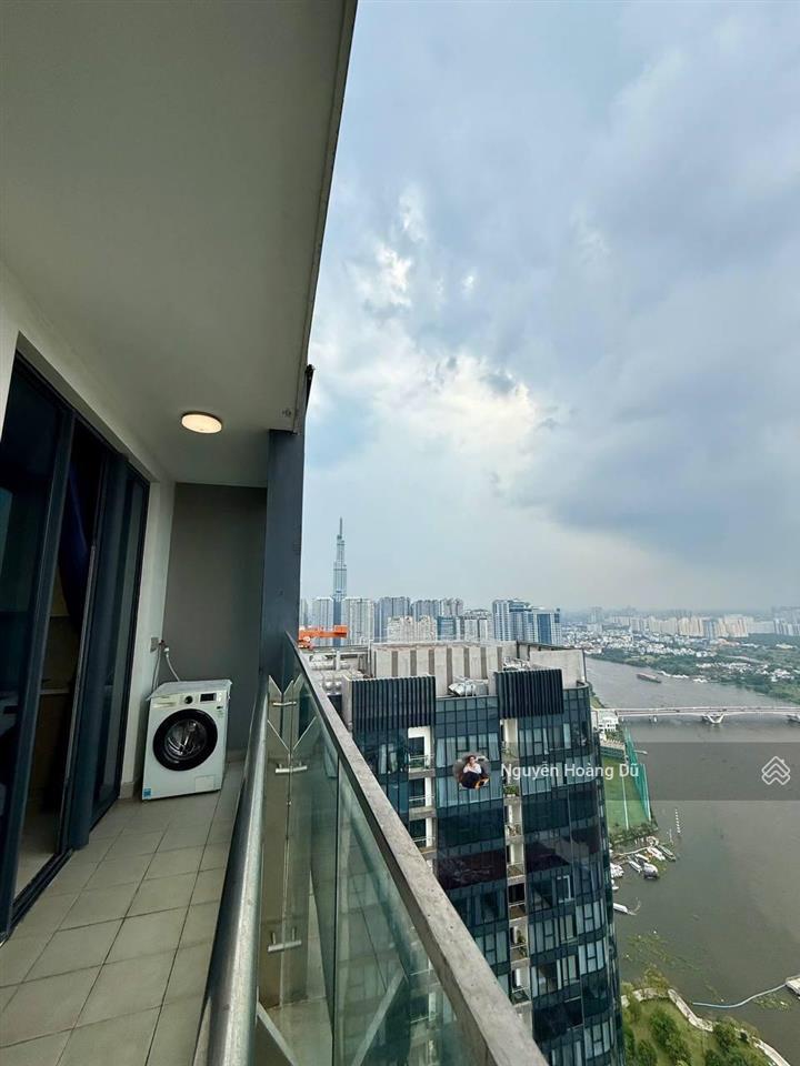 Vinhomes bason cho căn hộ 4pn 160m2 view sông đẹp giá 80triệu/ tháng