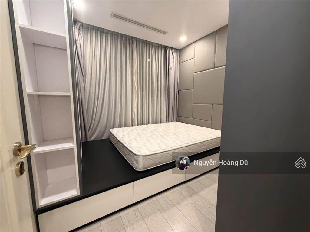 Cho thuê căn hộ 2pn 83m²  vinhomes ba son giá 28 triệu/tháng