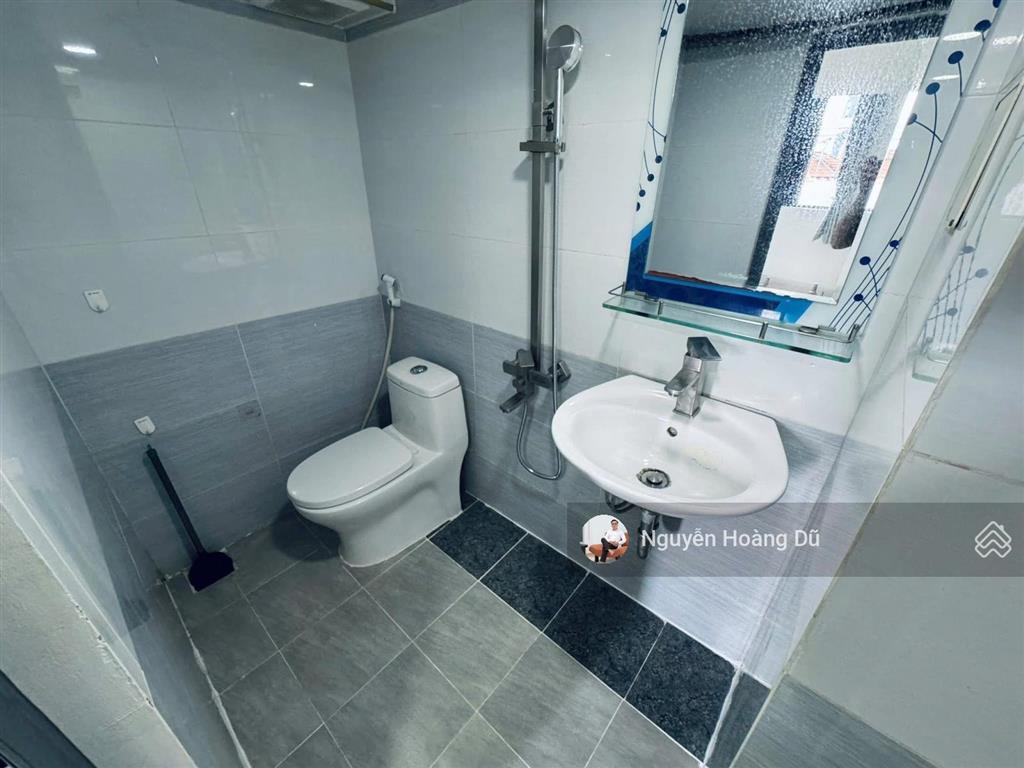 Chính chủ cho thuê full nội thất quận 3 giá 4tr5/tháng