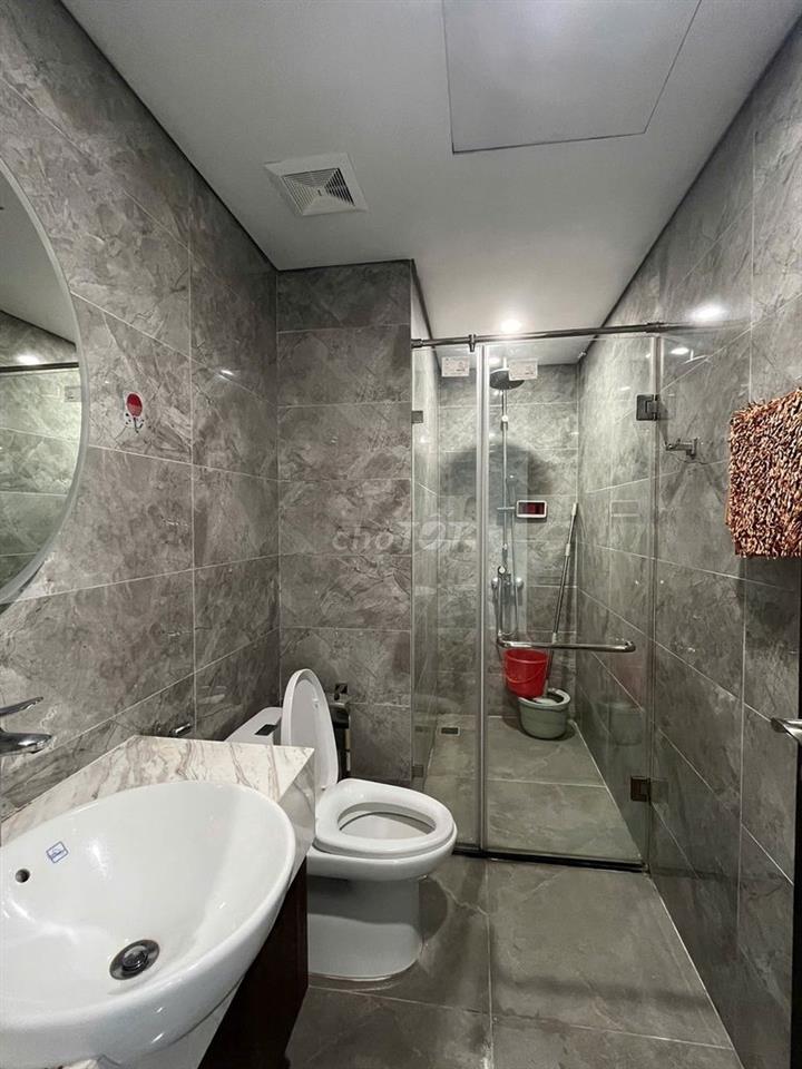 Cho thuê căn hộ 3 ngủ 81m2 Hoàng Huy Grand Tower