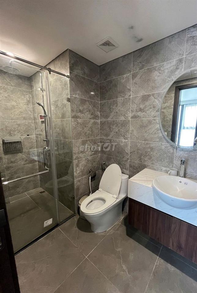 Cho thuê căn hộ 3 ngủ 81m2 Hoàng Huy Grand Tower