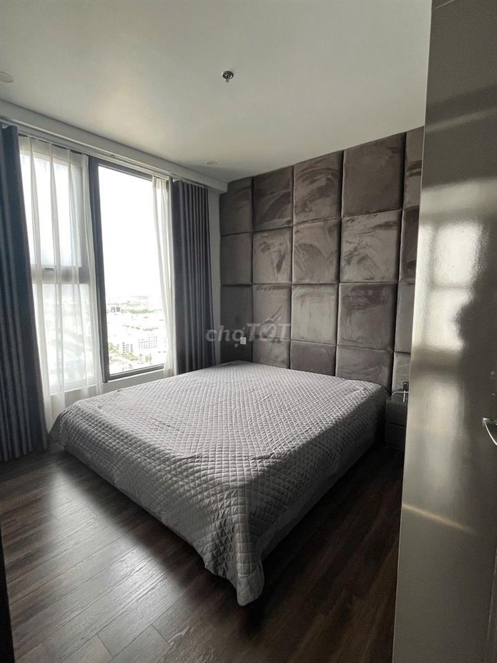 Cho thuê căn hộ 3 ngủ 81m2 Hoàng Huy Grand Tower