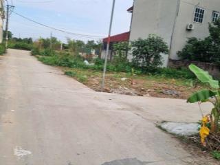 Hàng hiếm quang minh lô đất ô tô tránh, ngay bìa làng