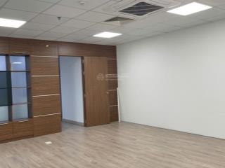 Chính chủ cần cho thuê gấp văn phòng đẹp tại ngoại giao đoàn