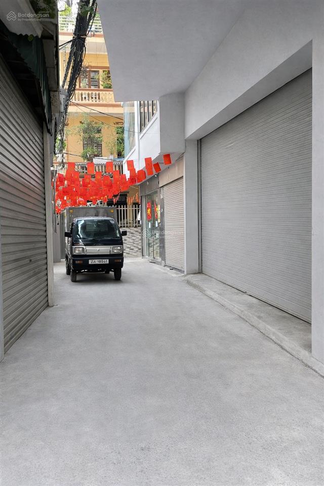 [hiếm] bán nhà huy duhồ tùng mậu, cách 1 nhà ra oto, 50m ra oto tránh, dân xây chắc nịch, 9.8 tỷ