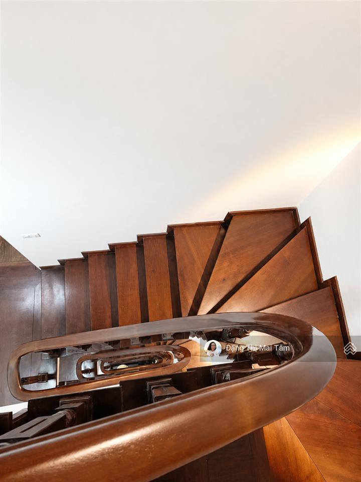 [hiếm] bán nhà lê đức thọ, 10m ra vios, sân để xe riêng, 5ph sang trường đtđ, 40m2, 8.9 tỷ