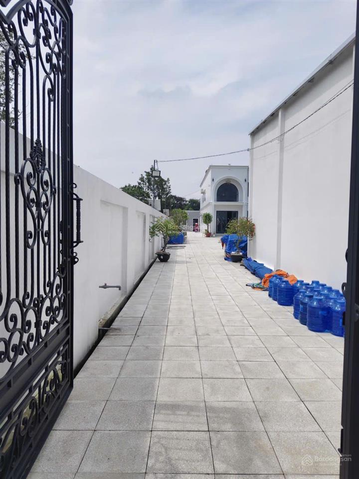 Bán nhà khu phố hòa hưng, trảng bàng  dt 647m2  gần kcn thành thành công