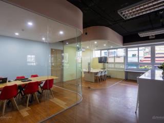 Bán sàn văn phòng hà đông 400m2, sẵn sổ, sẵn nôi thất, sát tàu trên cao