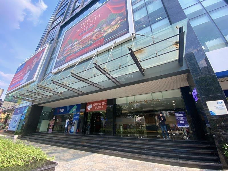 Cho thuê văn phòng hạng b+ mặt đường nguyễn trãi  600m2, sẵn nội thất, giá rẻ 0989 942 ***