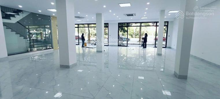 Hot cho thuê tầng 1 & văn phòng tòa the charm an hưng (rẻ, đẹp bất ngờ) 200m2
