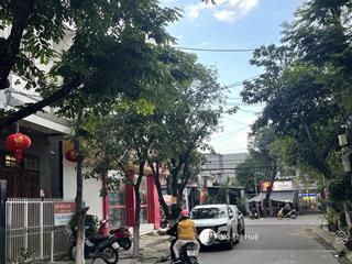 Ngay lô góc 2mt gần chợ sơn trà gần biển mà chỉ 10 tỷ