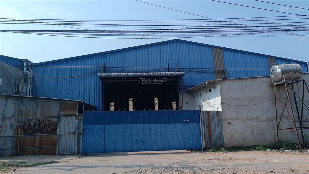 Cho thuê kho xưởng 1500m2. giá 65 triệu tại khánh bình/ tân uyên/ hcm.  0934 794 *** mr long