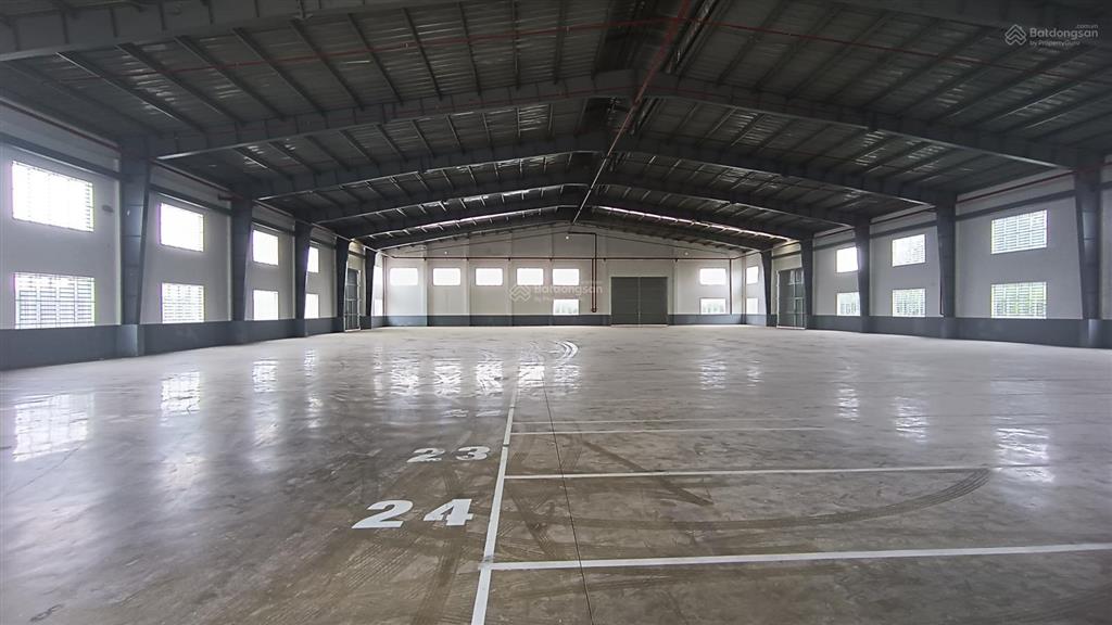 Cho thuê kho xưởng 1200m2 giá 75 triệu tân đông hiệp/ dĩ an.  0934 794 ***
