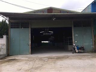 Cho thuê kho xưởng 600m2. giá 25 triệu/ tháng. tại định hòa/ thủ dầu một/ bình dương.