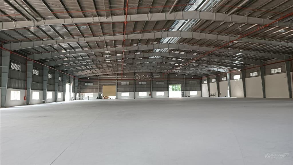 Cho thuê kho xưởng trong kcn bàu bàng, dt xưởng 5000m2 giá 103.640đ/m2.  0934 794 ***
