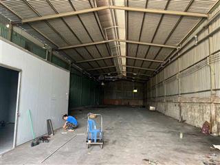 Cho thuê kho xưởng 500m2. giá 30 triệu/tháng. dĩ an, bình dương, hcm.  0934 794 ***