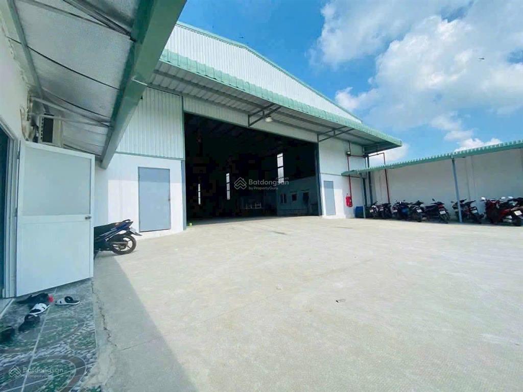 Cho thuê kho xưởng tại chánh phú hòa, bến cát, bình dương, hcm. dt 1400m2. giá 65 triệu/tháng