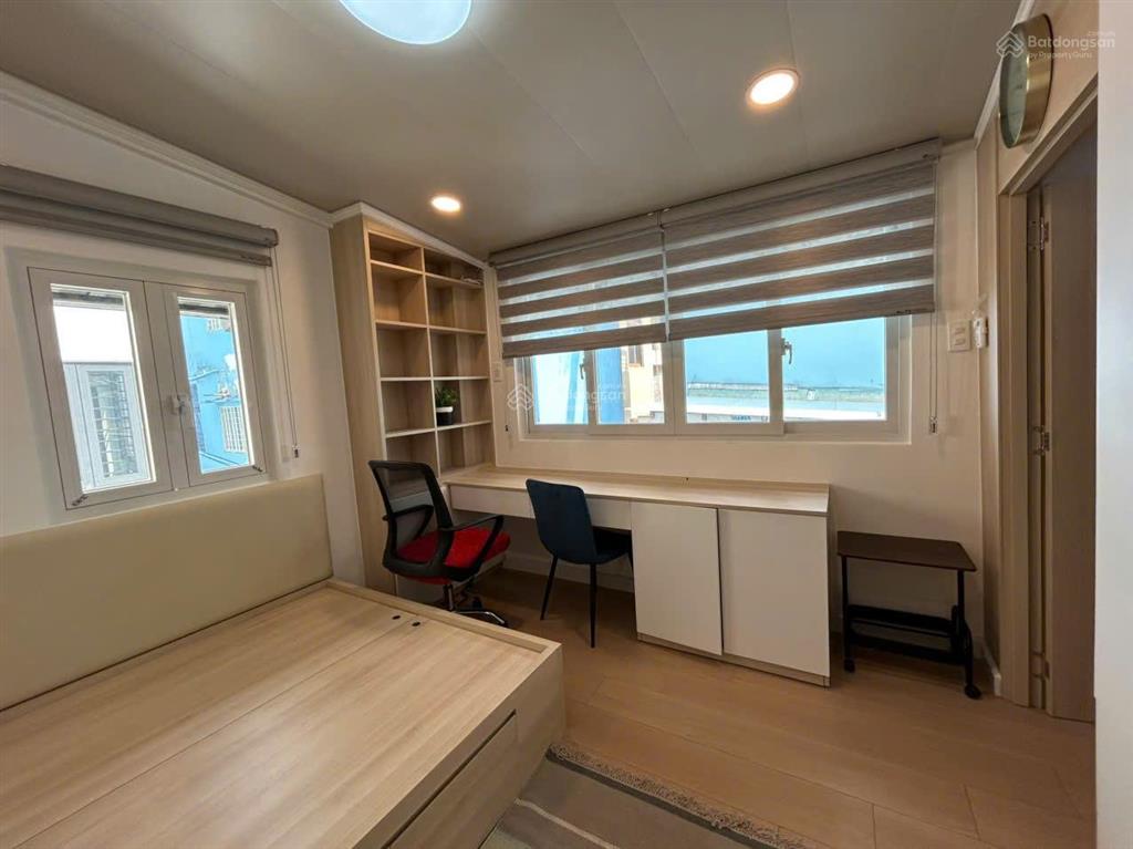 Cho thuê nhà 18a/111 đường nguyễn thị minh khai quận 1(giờ là phường sài gòn) giá 20tr/tháng