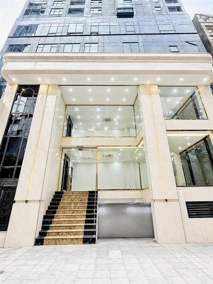 Tài chính 80tỷ  building văn phòng mới cứng ,lô góc bề thế  sát phố ngõ thông kinh doanh sầm uất