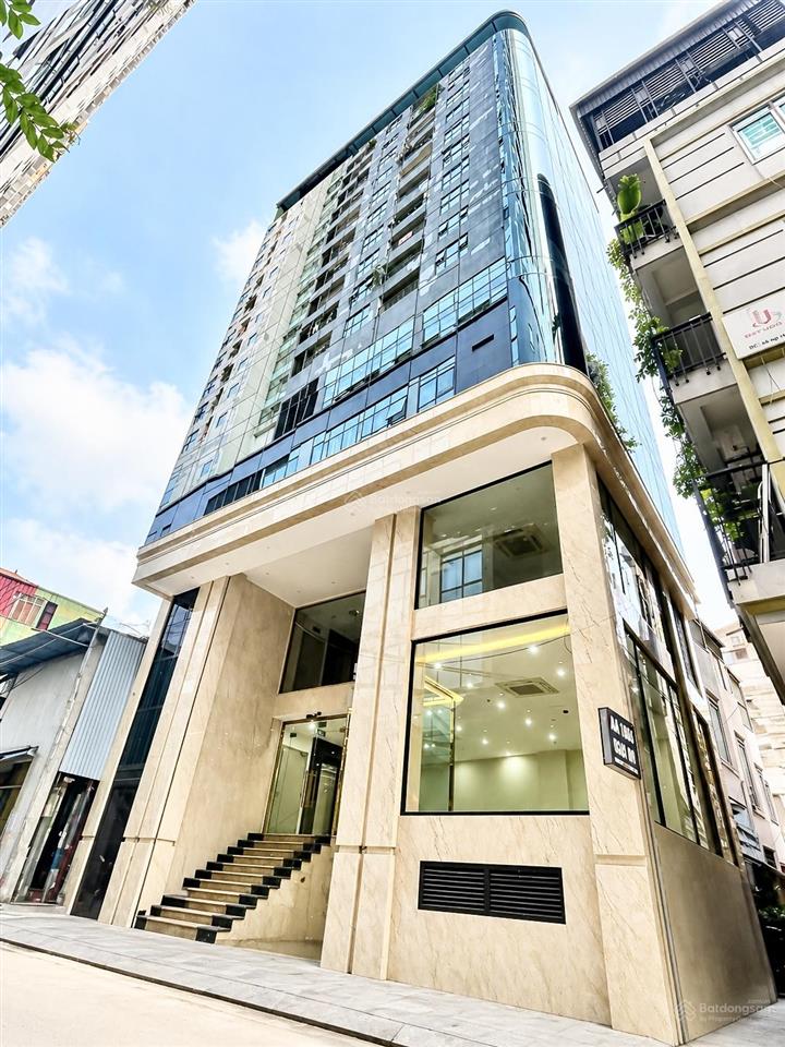 Tài chính 80tỷ  building văn phòng mới cứng ,lô góc bề thế  sát phố ngõ thông kinh doanh sầm uất