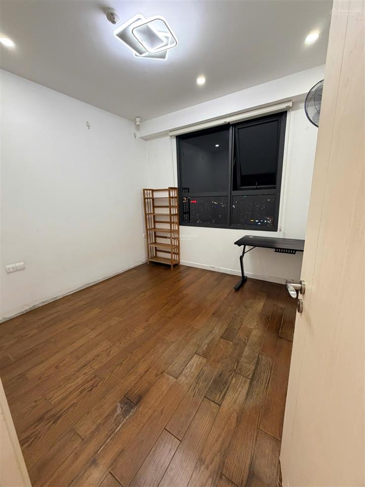 Bán căn hộ 3pn vinhomes d'capitale 87m² cực đẹp view hồ thanh xuân, full nội thất