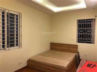 Cho thuê căn hộ tầng 2 trong khu tập thể abb