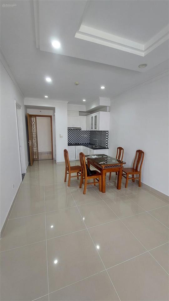 Cho thuê chung cư 2pn 2wc gần sân bay tân sơn nhất