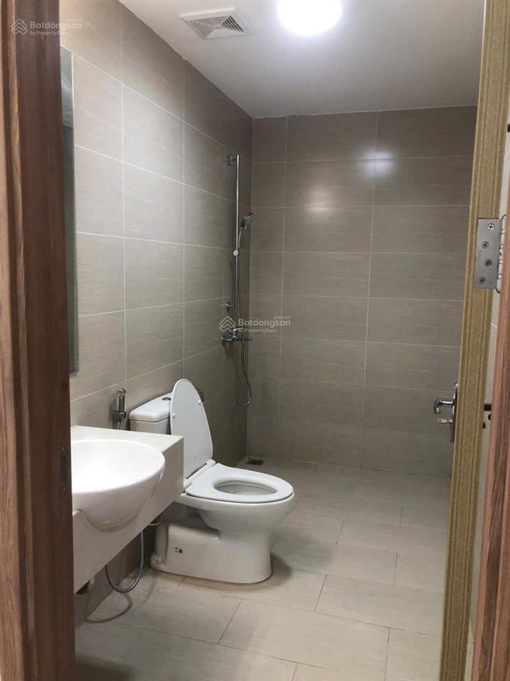 Cho thuê cc 3pn, 2wc, 85m2 tại khu đô thị sài đồng, 13,5 triệu vnd, view đẹp