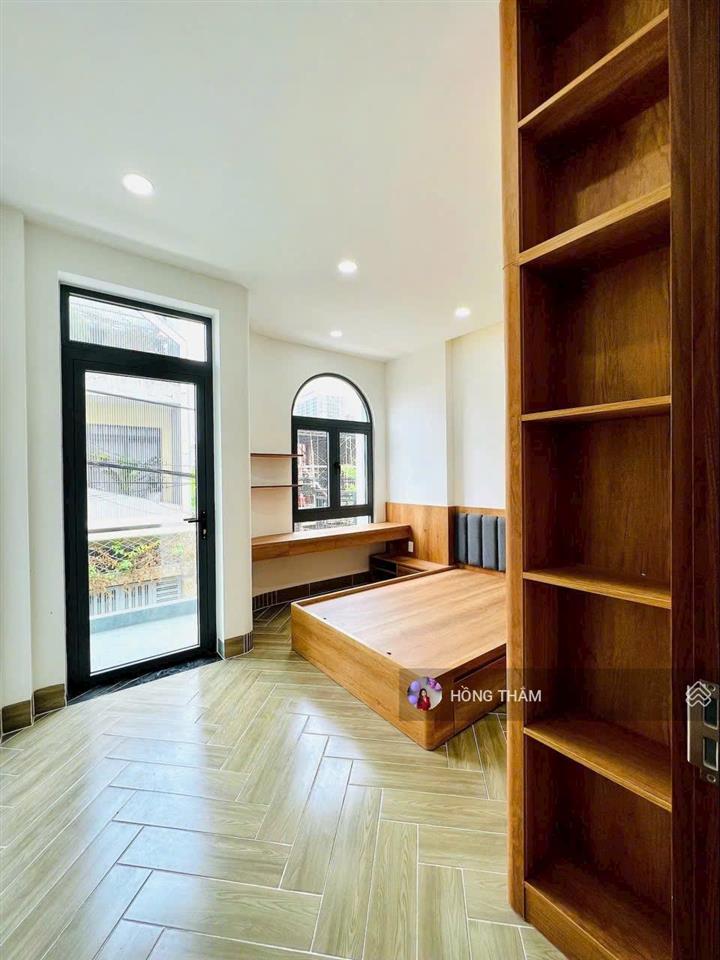 Bán nhà chính chủ đường trường lưu p.long trường lưu quận 9  0938 369 *** thắm gần nguyễn duy trinh