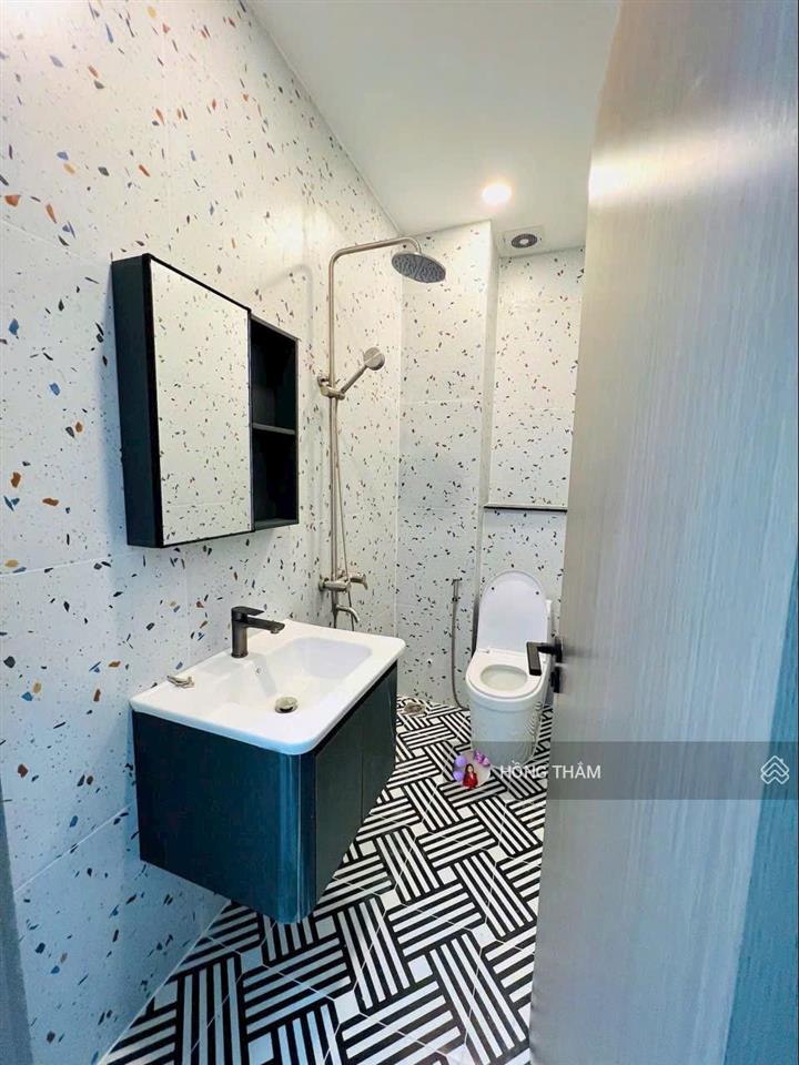 Bán nhà chính chủ đường trường lưu p.long trường lưu quận 9  0938 369 *** thắm gần nguyễn duy trinh