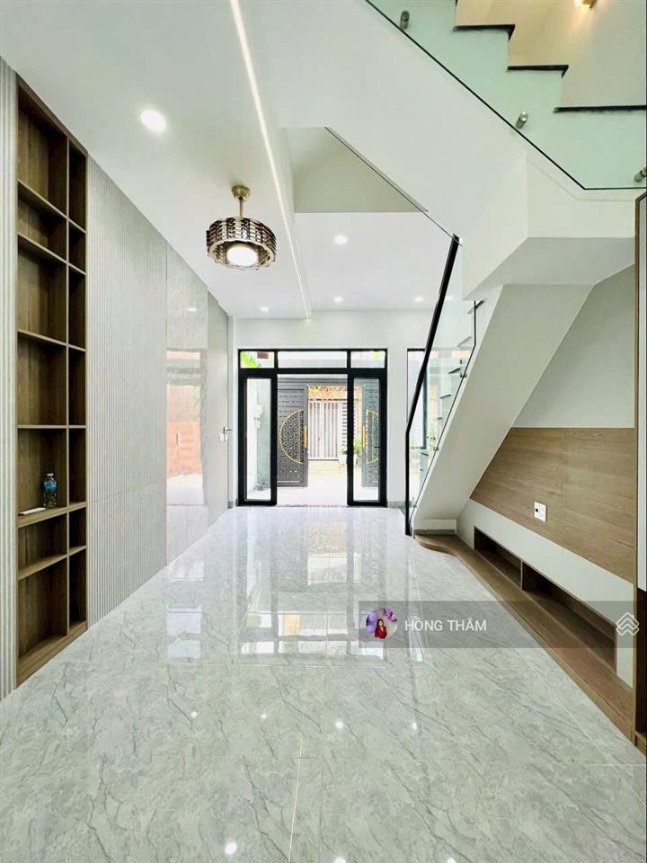 Bán nhà chính chủ đường trường lưu p.long trường lưu quận 9  0938 369 *** thắm gần nguyễn duy trinh