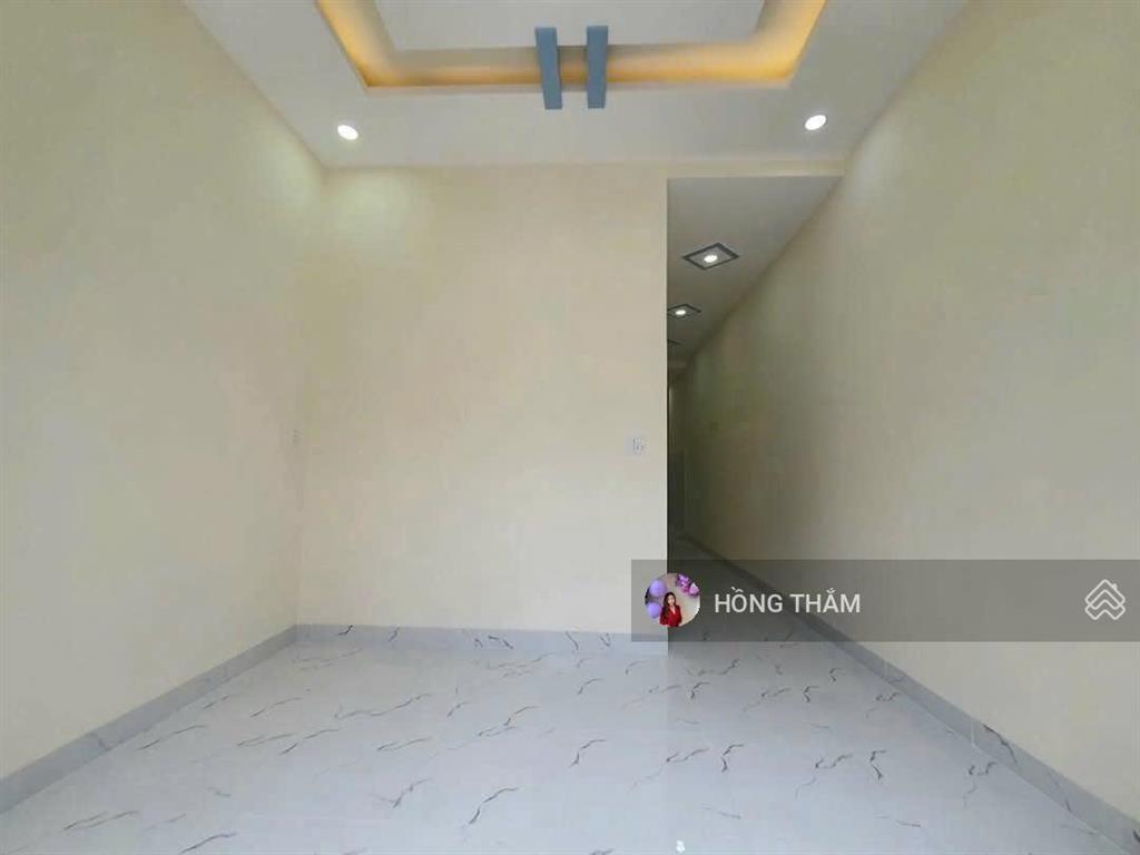 Bán nhà hxh gần cảng cát lái đường số 2 nguyễn thị định, giá 5.1 tỷ.  0938 369 *** thắm