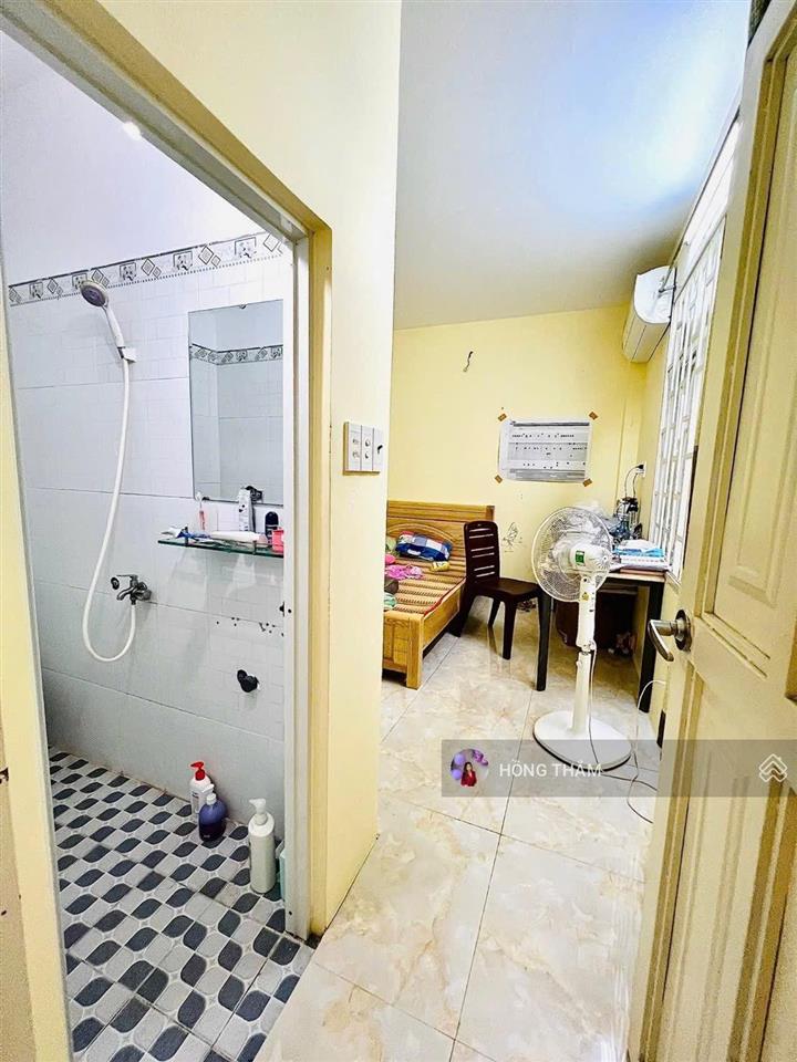 Bán nhà 1 trệt 2 lầu đường 13 gần lê văn thịnh quận 2 dt 68m2 giá 7.9 tỷ  0938 369 *** thắm