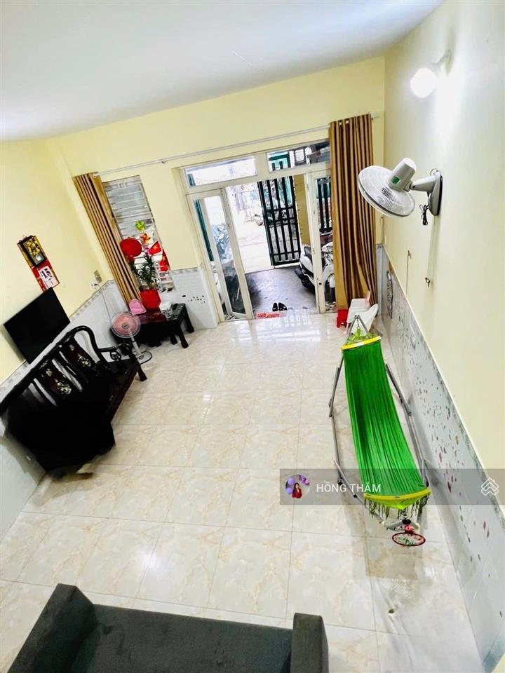 Bán nhà 1 trệt 2 lầu đường 13 gần lê văn thịnh quận 2 dt 68m2 giá 7.9 tỷ  0938 369 *** thắm