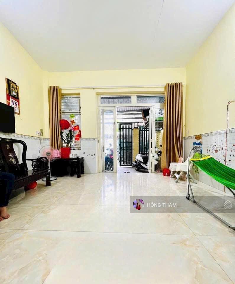 Bán nhà quận 2 đường 13 gần lê văn thịnh 68m2 giá 7.9 tỷ  0938 369 ***