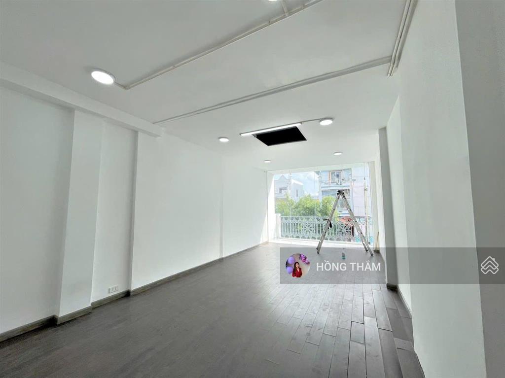 Cho thuê nhà nguyên căn mặt tiền đường hoàng hoa thám q. bình thạnh 94m2  0397 939 ***