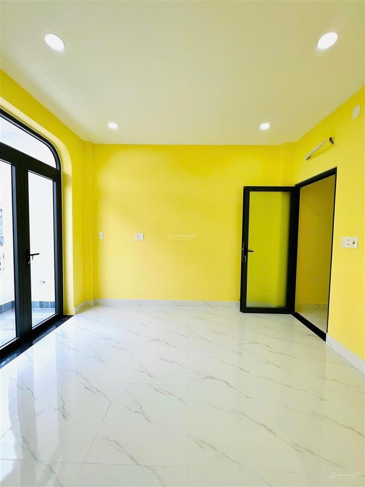 Bán nhà chính chủ hxh gần vinhomes grand park quận 9 giá chỉ 4.3 tỷ